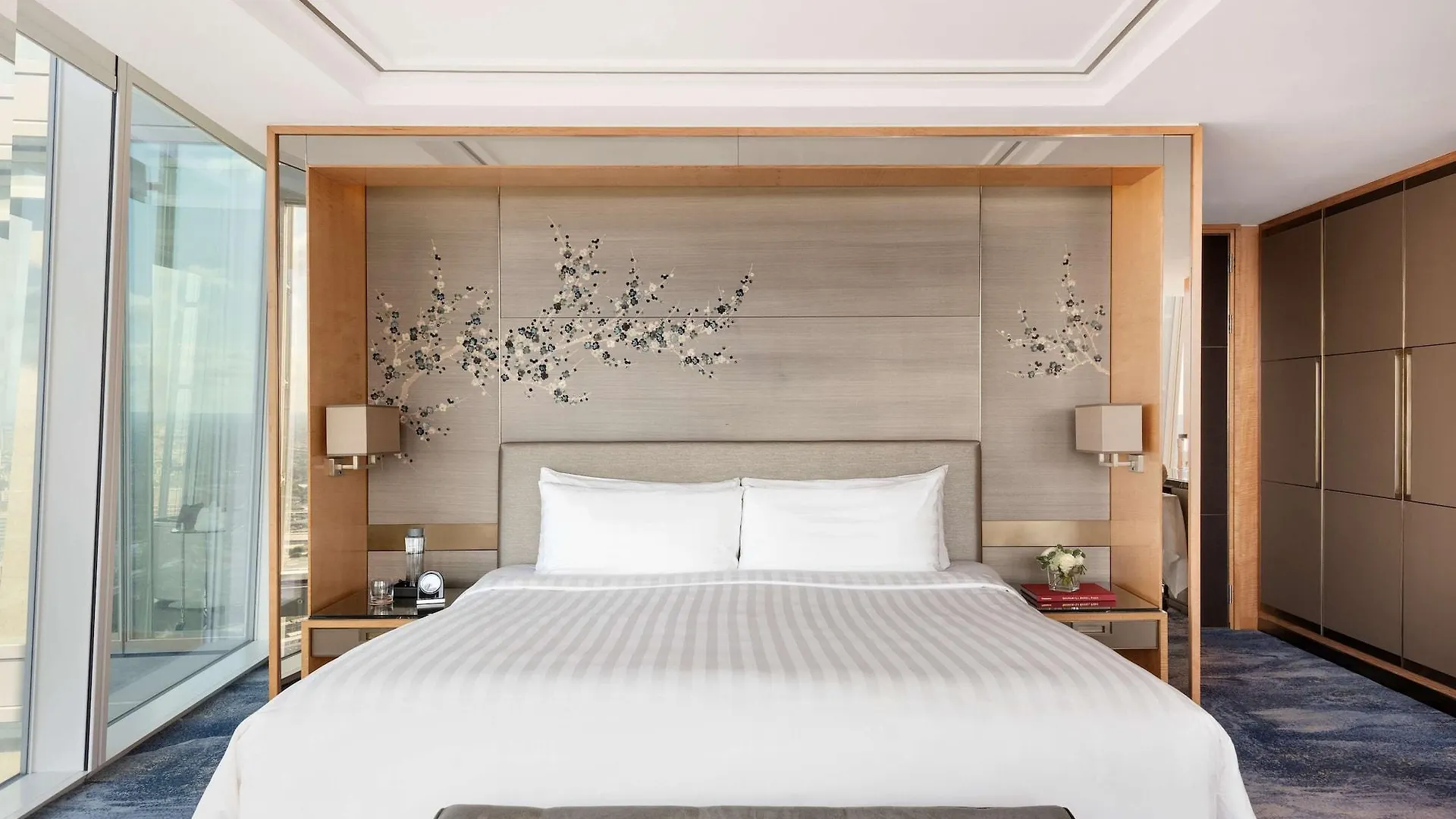 Shangri-La The Shard, London