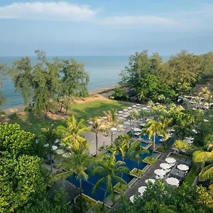 anantara-mai-khao-phuket-villas-mai-khao-beach.khao-lakhotels.com/