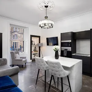 2bedroom By The Castle Apartment EDI