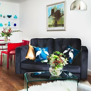 Stunning Marina Duplex Kingston upon Hull